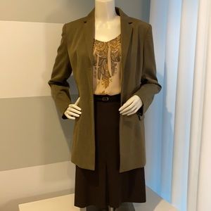 Two piece fully lined suit (blazer and skirt) by Jones Wear.